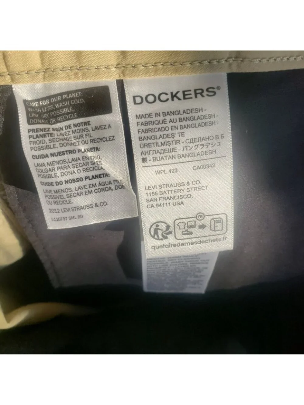 NWT Dockers Navy Blue Khaki Ultimate Shorts Men's Size 48 ,9 